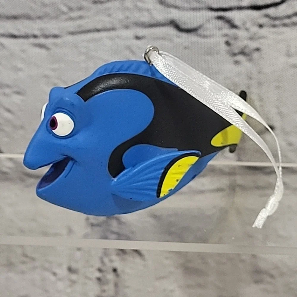Holiday Christmas Tree Ornament  Dory Finding Nemo Disney Pixar Movie‎